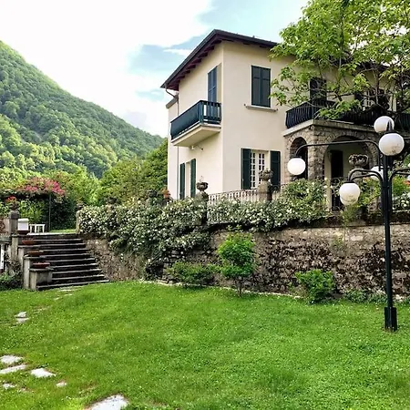 Vila Villa Elisa Muronico